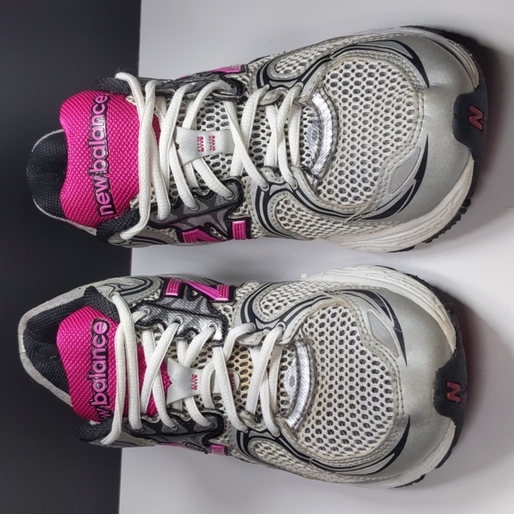 New balance running shoes - Picture 2 of 9